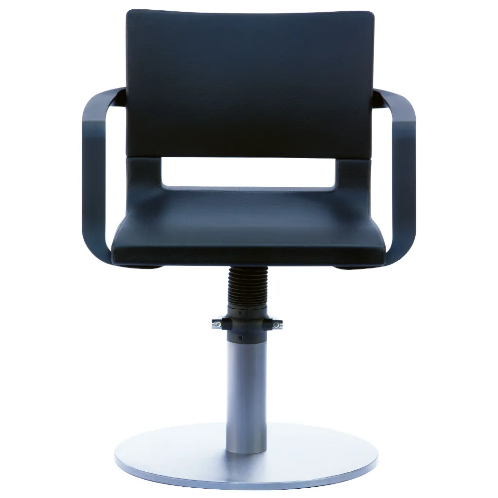Greiner_Stuehle_3_fin-13_WEB.webp